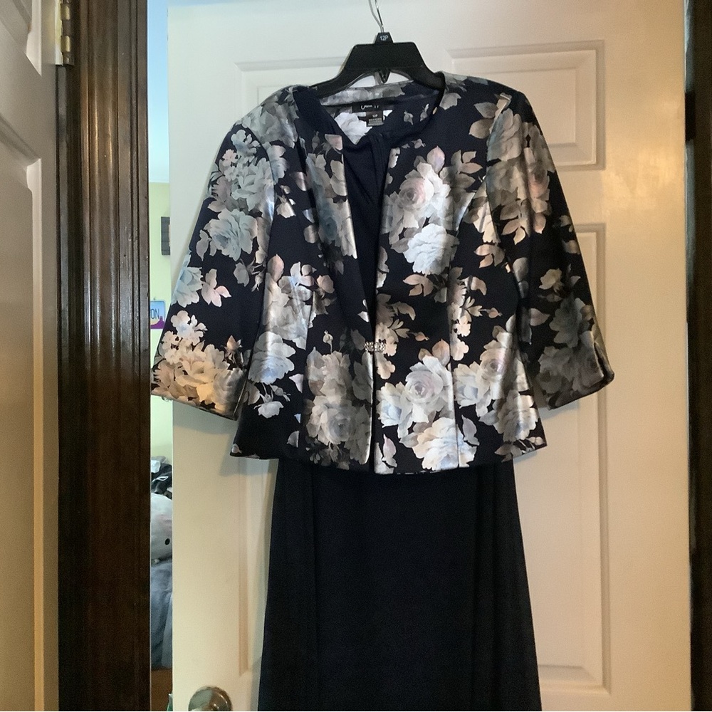 Floral Patterned Jacket and Dress Set